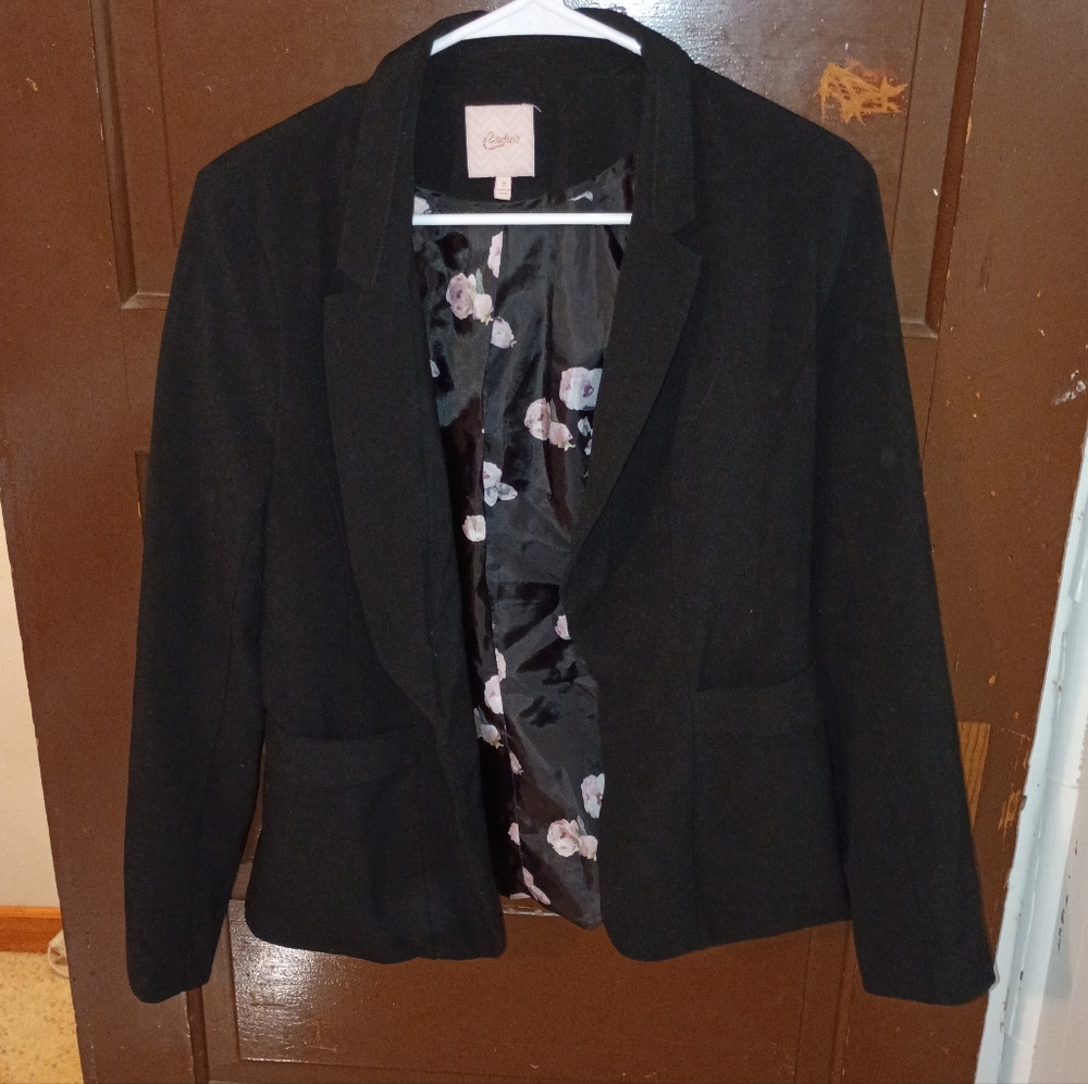 EUC Candie's Black Blazer With Floral Lining Jrs. M